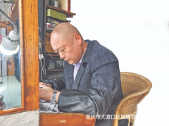 并正在茄子溪街道租下一间